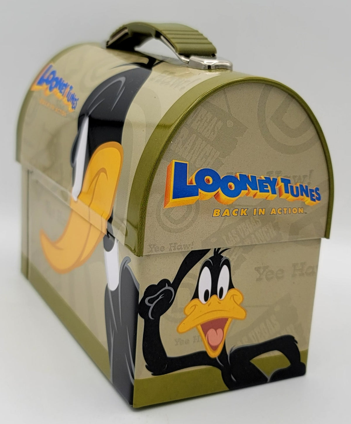 Looney Tunes Back in Action Daffy Dome Metal Lunch Box