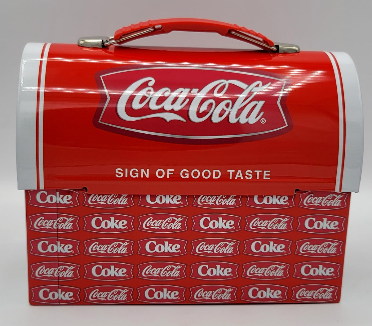 Coca-Cola Sign of Good Taste Dome Metal Lunch Box