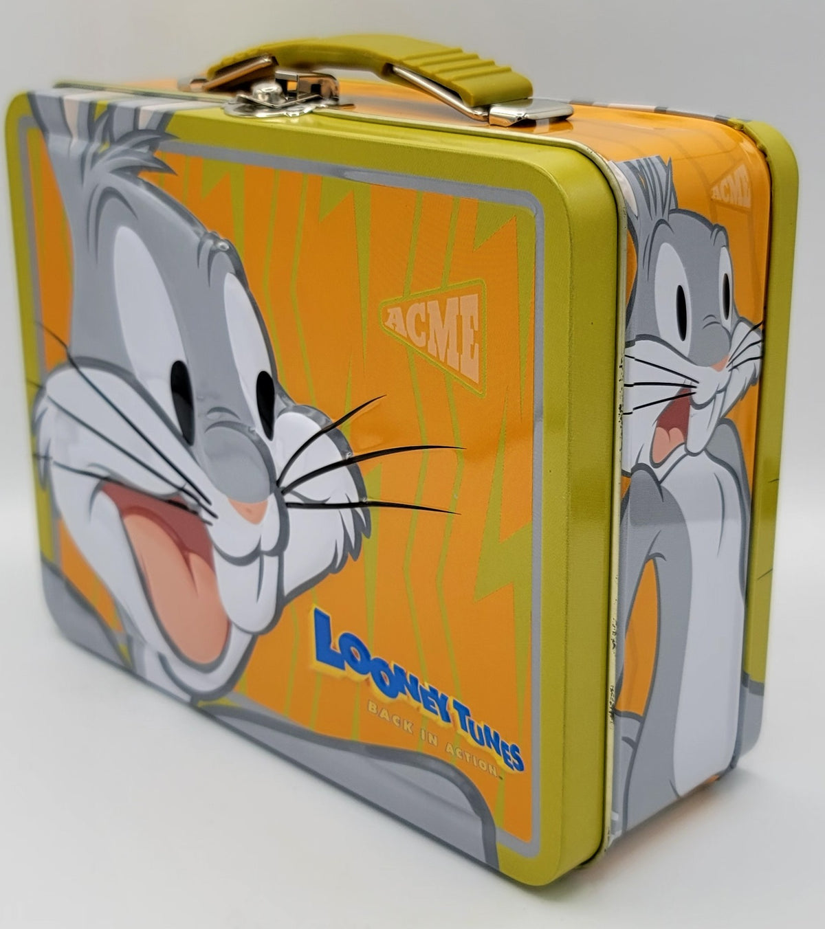 Looney Tunes Back in Action Bugs Bunny Metal Lunch Box