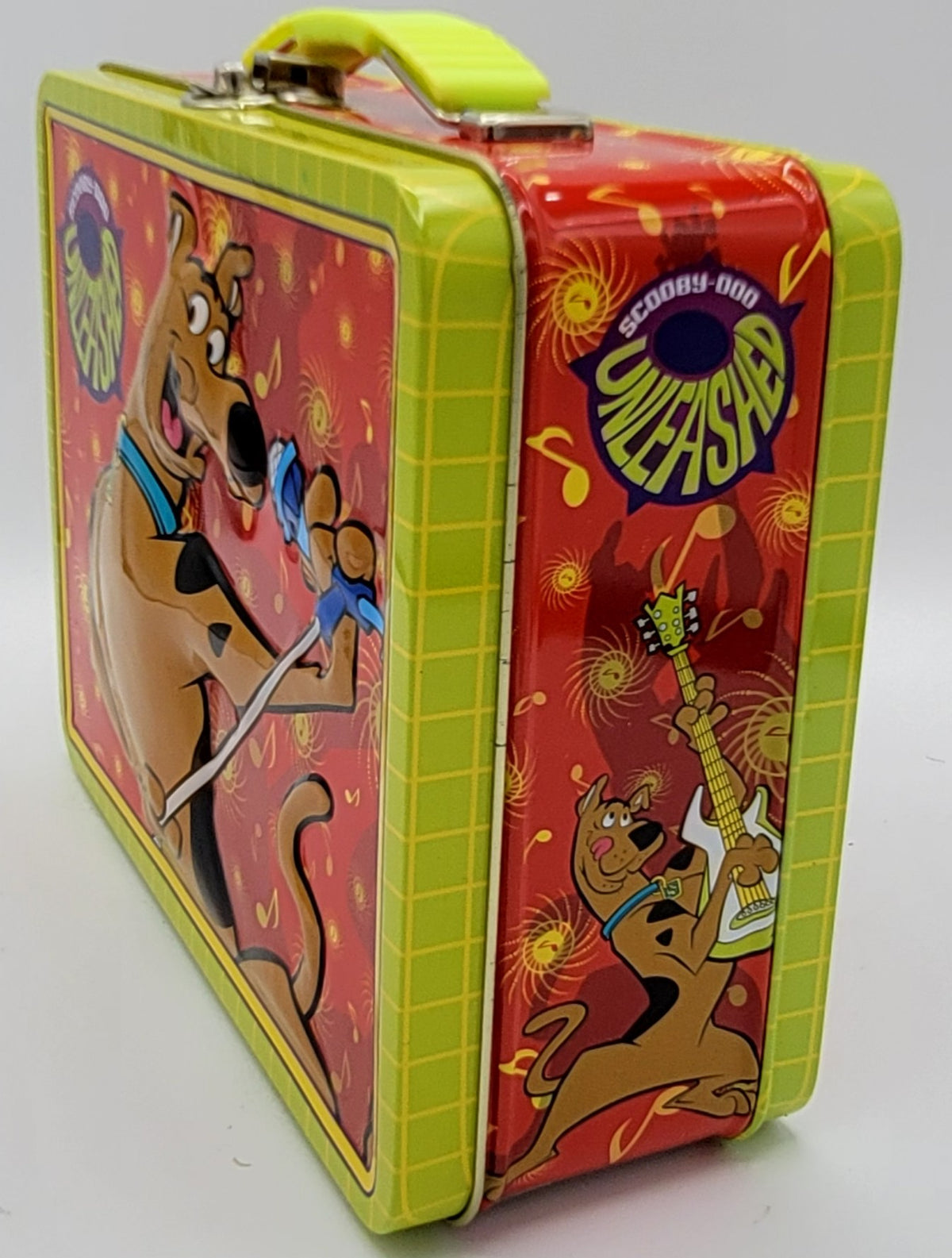 Scooby-Doo Unleashed Karaoke Square Metal Lunch Box