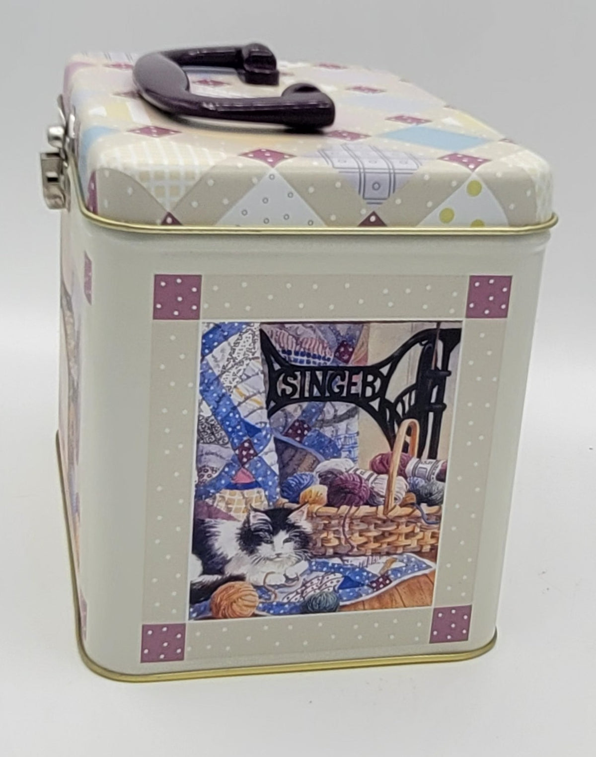 Singer Quilting Cat Square Metal Keepsake Box