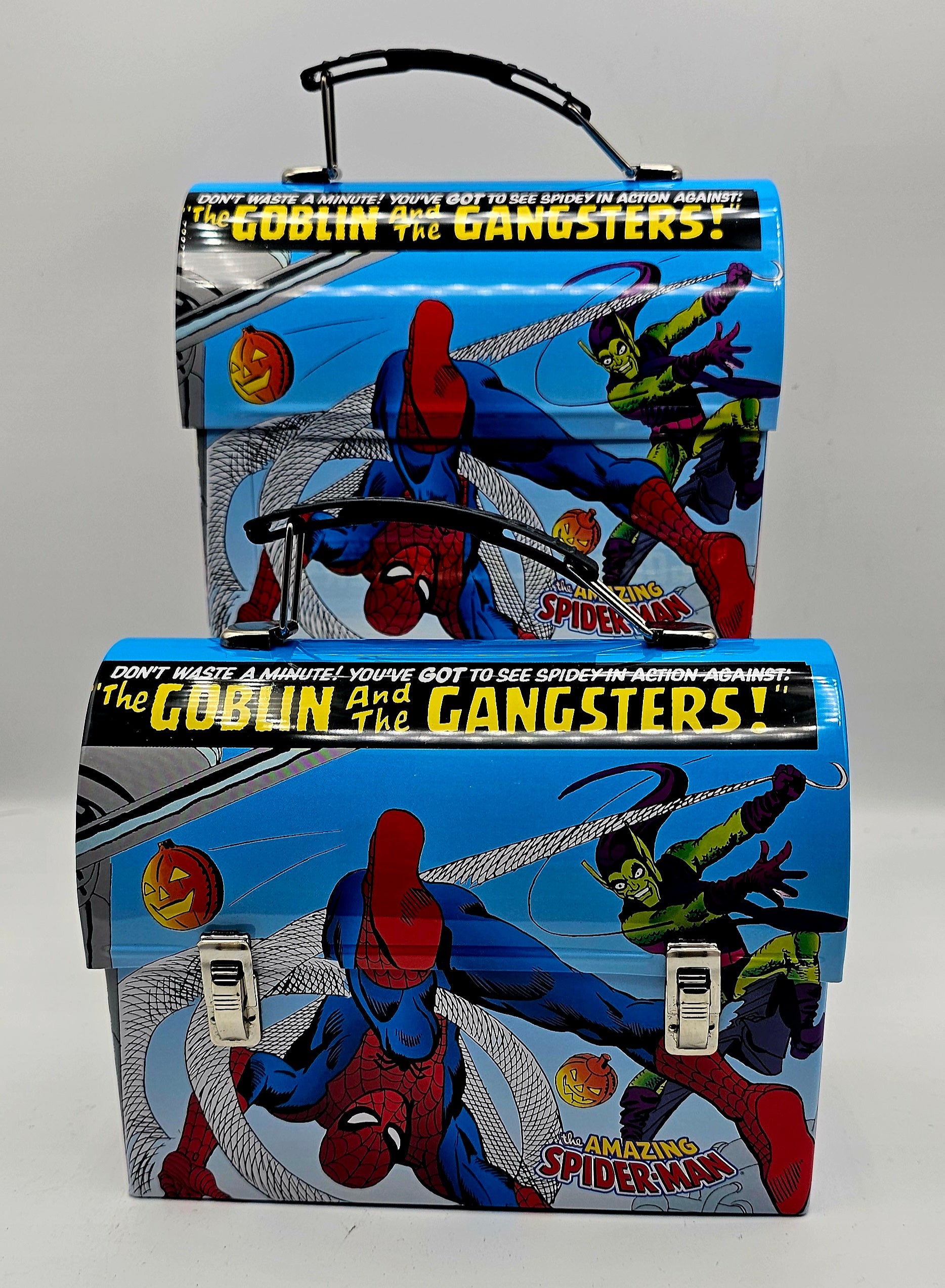 Spider-Man and Green Goblin Gangsters dome lunch box, Marvel superhero collectible