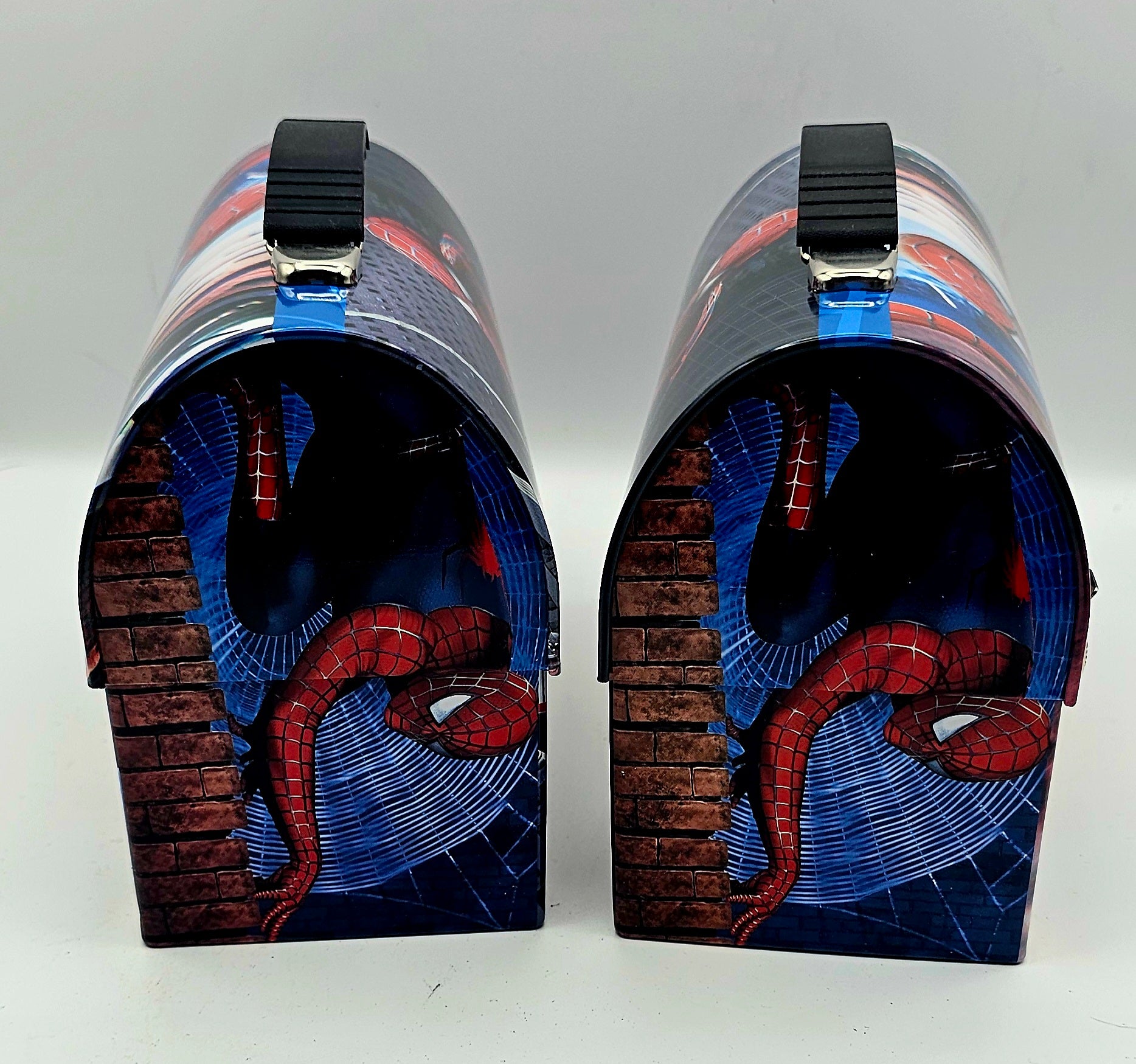 Spider-Man spiderweb swing dome lunch box, Marvel superhero metal lunch box